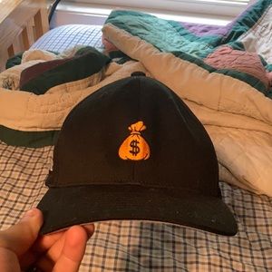 Black “MyBookie” hat size large